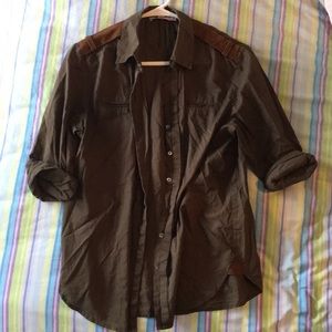 Army green blouse with shoulder patches